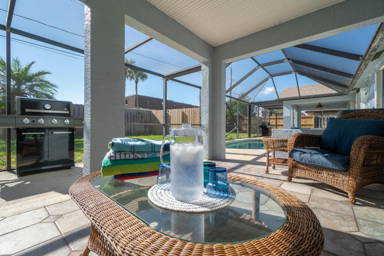 Oceanview Haven - 2Br Beach Townhome With Patio, Shared Heated Pool Steps From Paradise Beach Park! Melbourne Eksteriør billede
